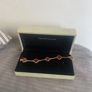 Van Cleef & Arpels Ladies Bracelet